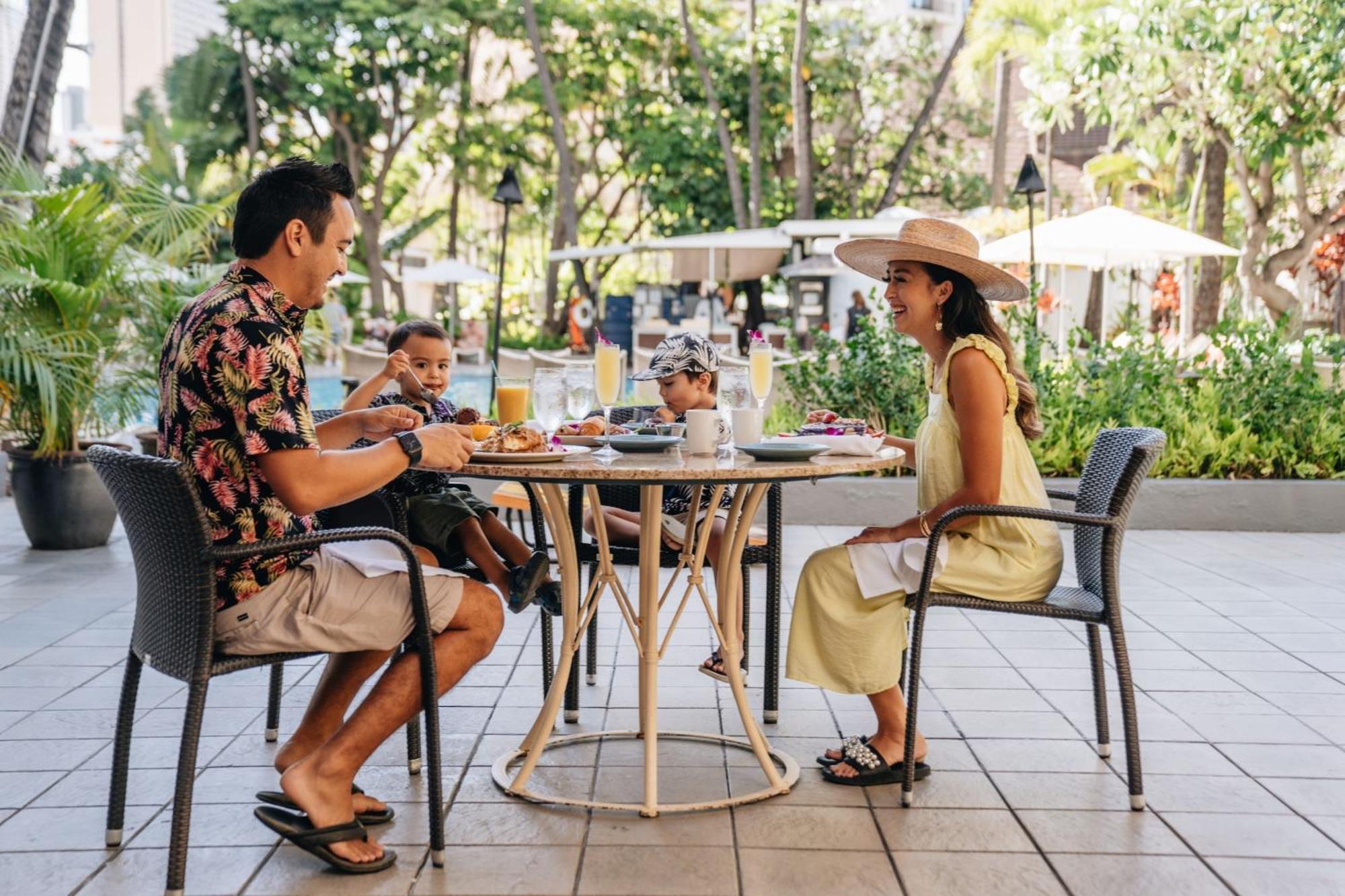 Sheraton Princess Kaiulani Гонолулу Экстерьер фото